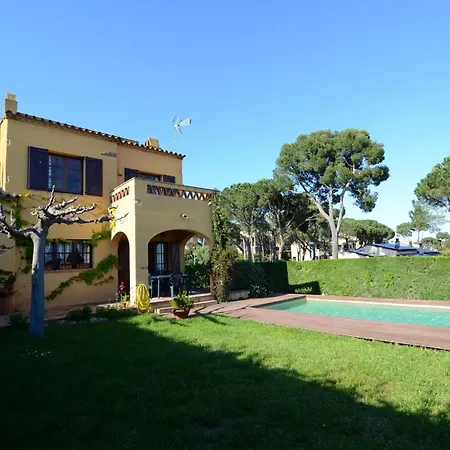 The In Estartit Has 3 Bedrooms Villa L'Estartit