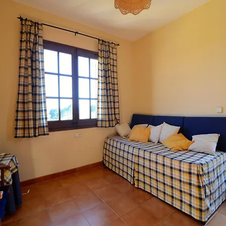 The In Estartit Has 3 Bedrooms Villa